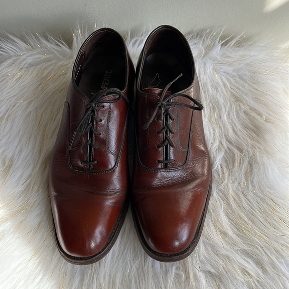 Crown Imperial brown leather shoes 9D main image 8